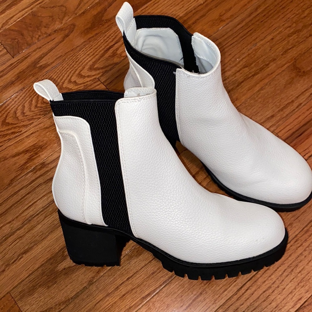 MIA White Booties Size 6.5